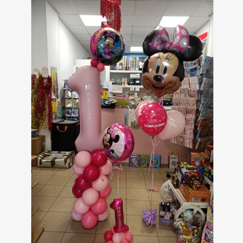 Il SET Palloncino 1° Anno Minnie è la scelta perfetta per celebrare il primo compleanno della tua bimba. Questo set di palloncini 1 compleanno bimba è realizzato per aggiungere un tocco di magia e gioia all'evento.